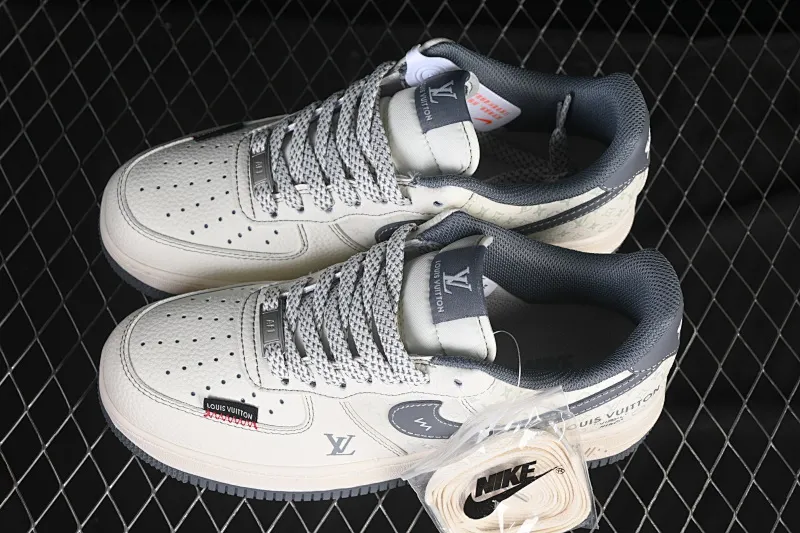 All categories Nk Air Force 1 Air Force series Nk Air Force 1 Low Air Force low-top Nike Air Force 1'07 Low LV joint beige woven label Air Force 1 low-top casual sneakers CX5050-Y08
